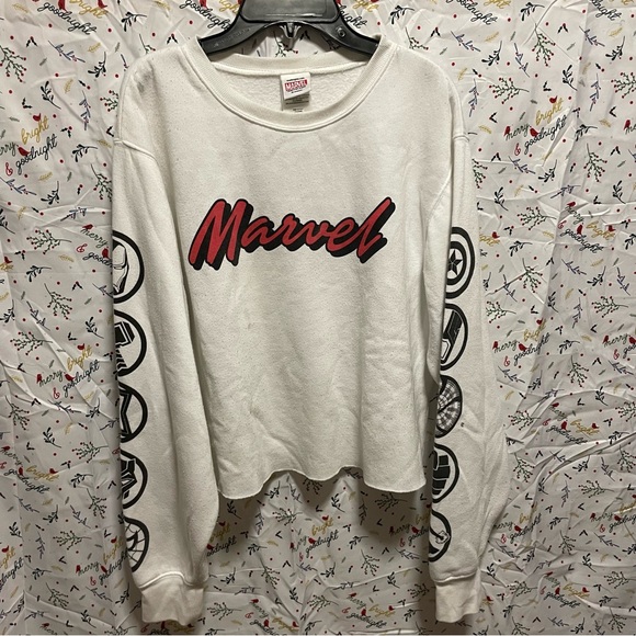 Marvel Cropped White Sweater Size XL - Picture 1 of 12